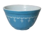 Vintage Pyrex Snowflake Garland Blue 401 Mixing Bowl  1 1/2 Pint 1972 - 1975