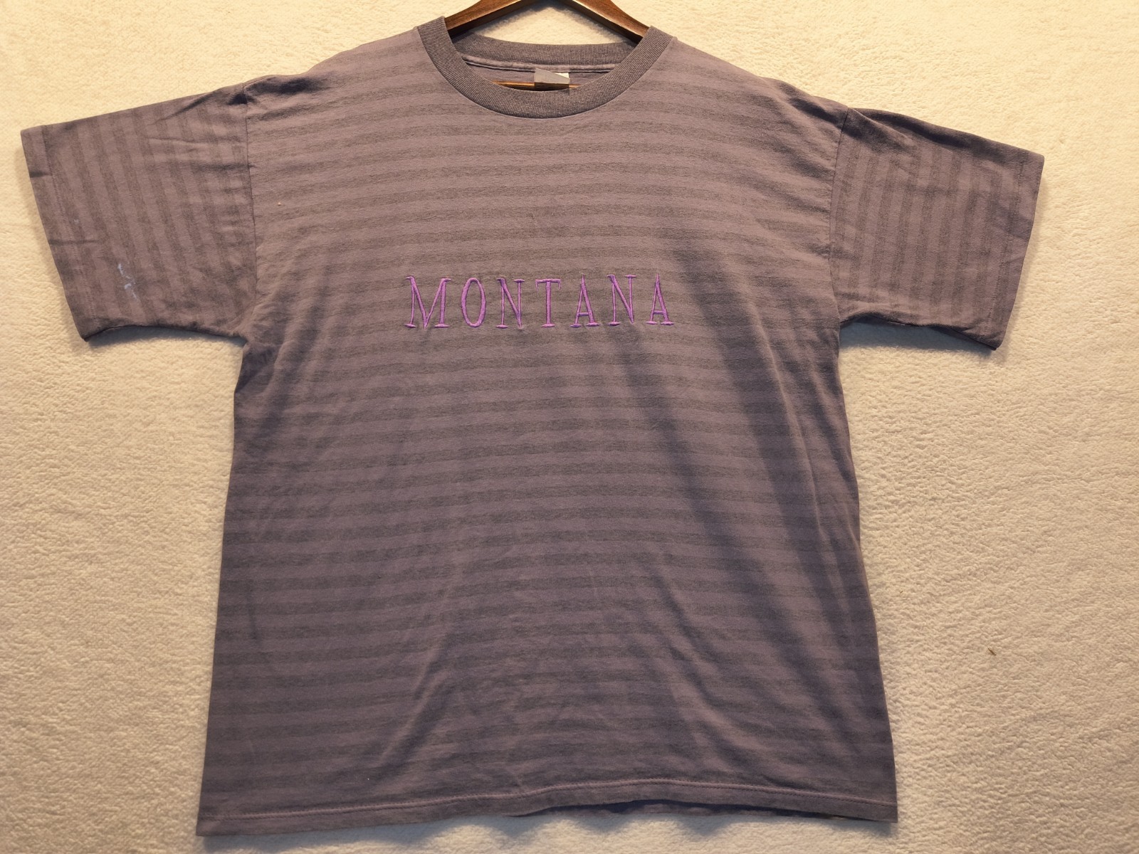 VTG Montana T-shirt XL Purple Short Sleeve Mens 90s Single Stitch Distressed