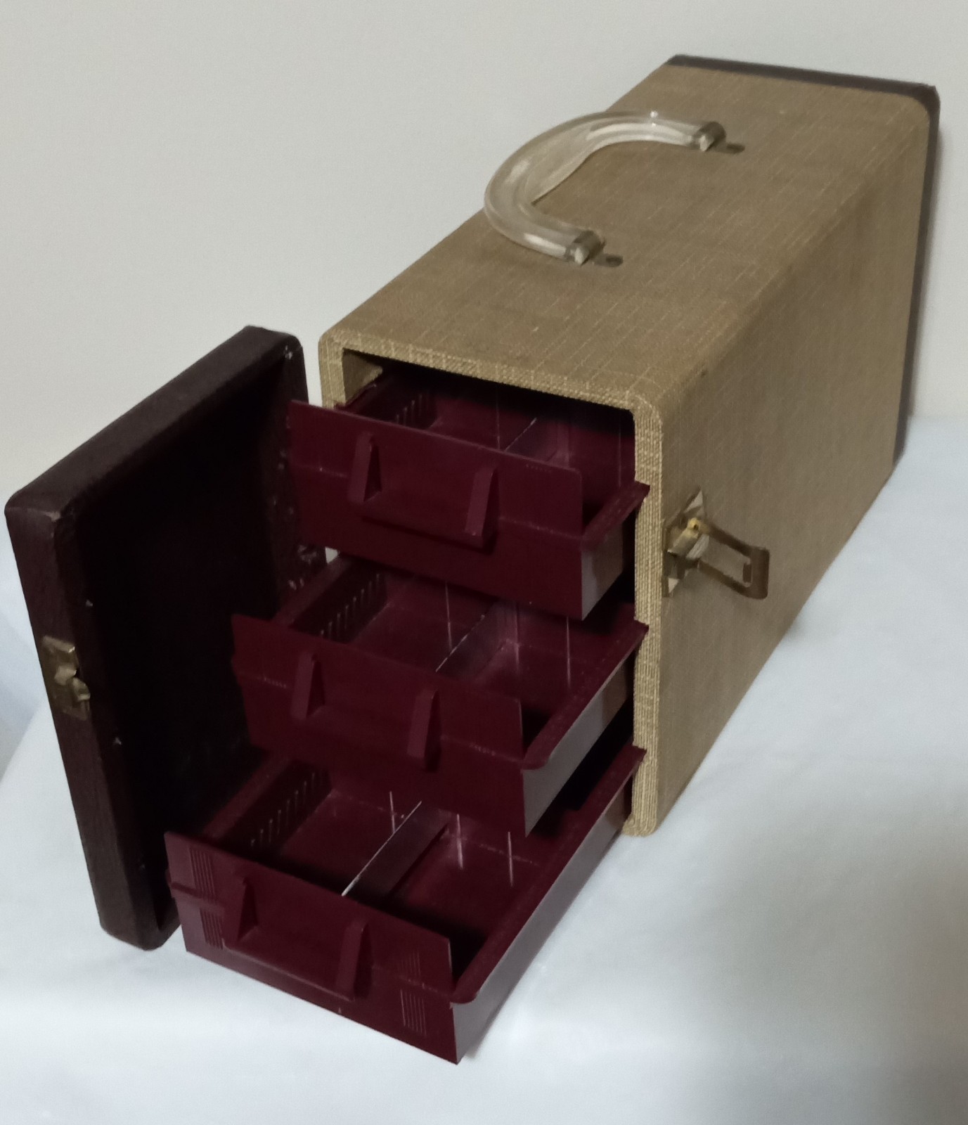 Vintage Slide Carrying Case Holder Storage 3 Drawer holds 15