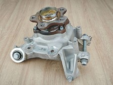 BMW 8 G16 2022 Hinten rechts Achsschenkel hinten 6854120 Benzin 250kW FHW55357
