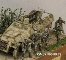 1/35 Resin Figure WWII German Soldiers Only 5 Figures Unpainted Unassembled