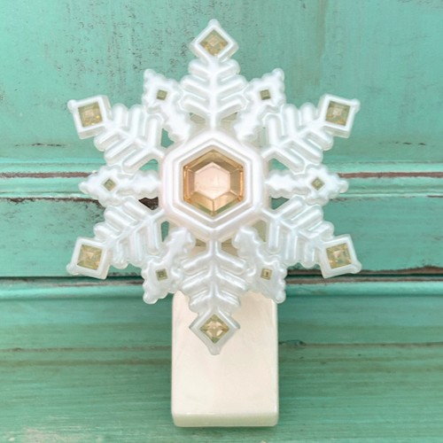 Bath and Body Works Gold and Cream Winter Snowflake Wallflower Plug In
