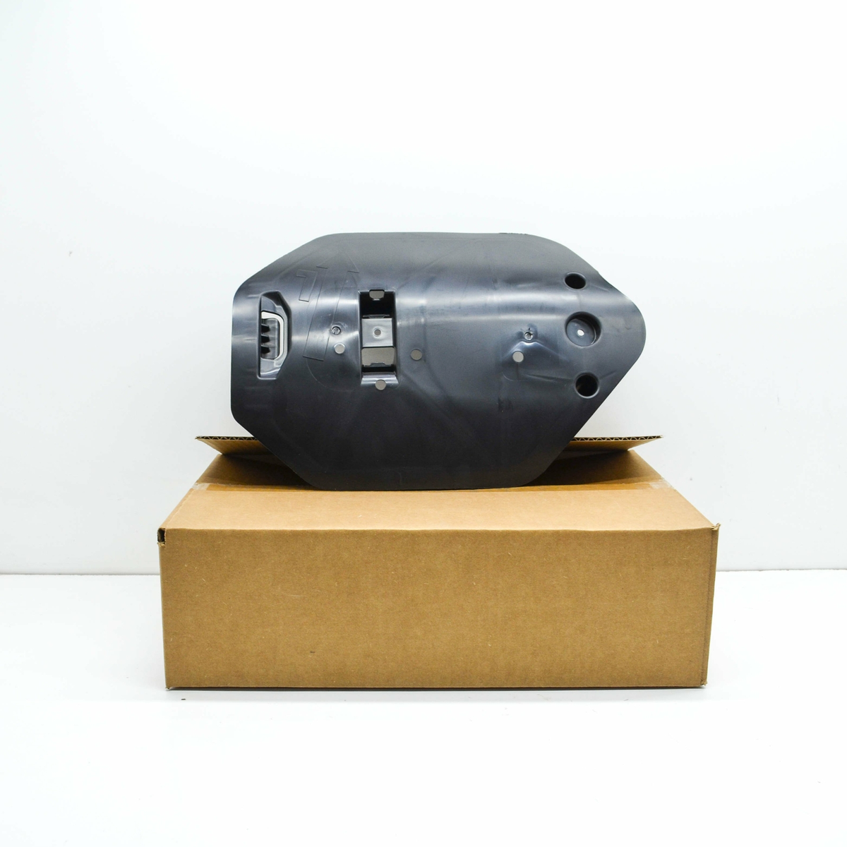 NEW BMW X5 G05 AERO REAR LEFT CONTROL ARM COVER PANEL 33306877043