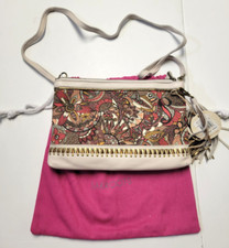 NEW Sakroots Crossbody BRAVE BEAUTI Artist Circle Multicolor Beige Leather 68