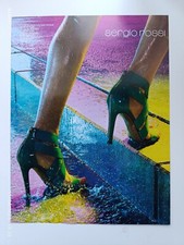 Scarpe borsetta donna moda tacco alto gambe lunghe stampa pubblicità SERGIO ROSSI.