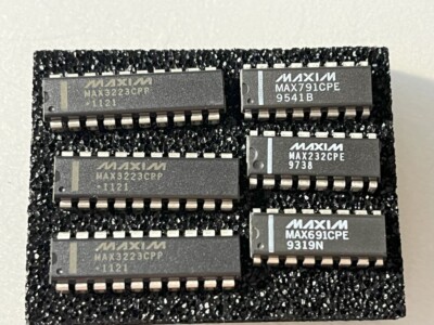 MAX3223CPP+ (RS-232 Transceiver)