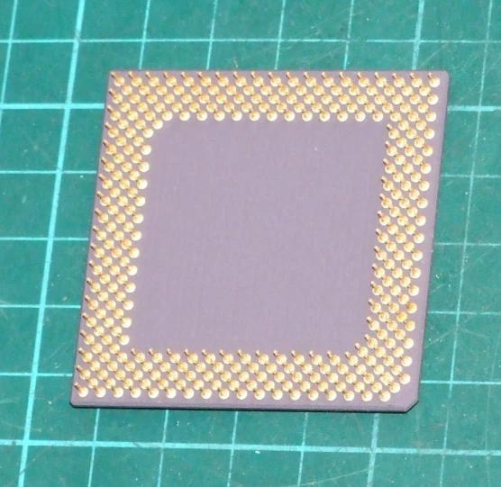 AMD-K6-2/400 ACK 400MHz 3.3V/2.0V Super Socket 7 CPU - Image 2 of 2