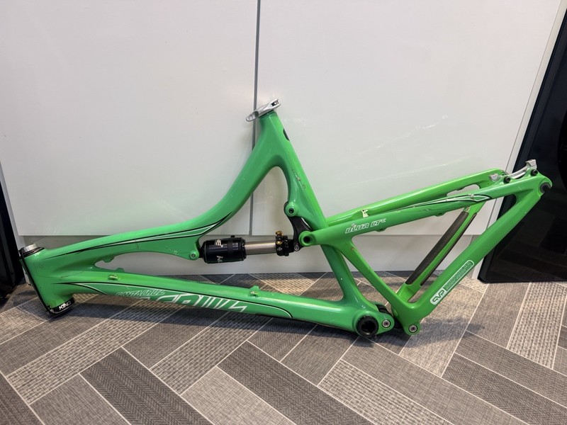Santa Cruz LT C 26” Carbon Freeride Enduro Mountain Bike Frame Large