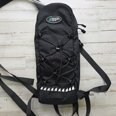 Mountain Equipment Co-op Hydration Pack Backpack Hydration System Camping Hiking