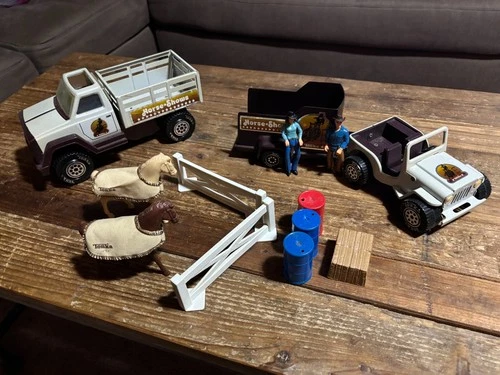 Mini Tonka / Play People: State Fair Horse Show Set