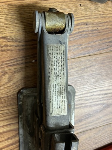 1979-1983 Nissan Datsun 280ZX Emergency Spare Tire Jack Tools Kit Set 10571966 - Picture 3 of 16
