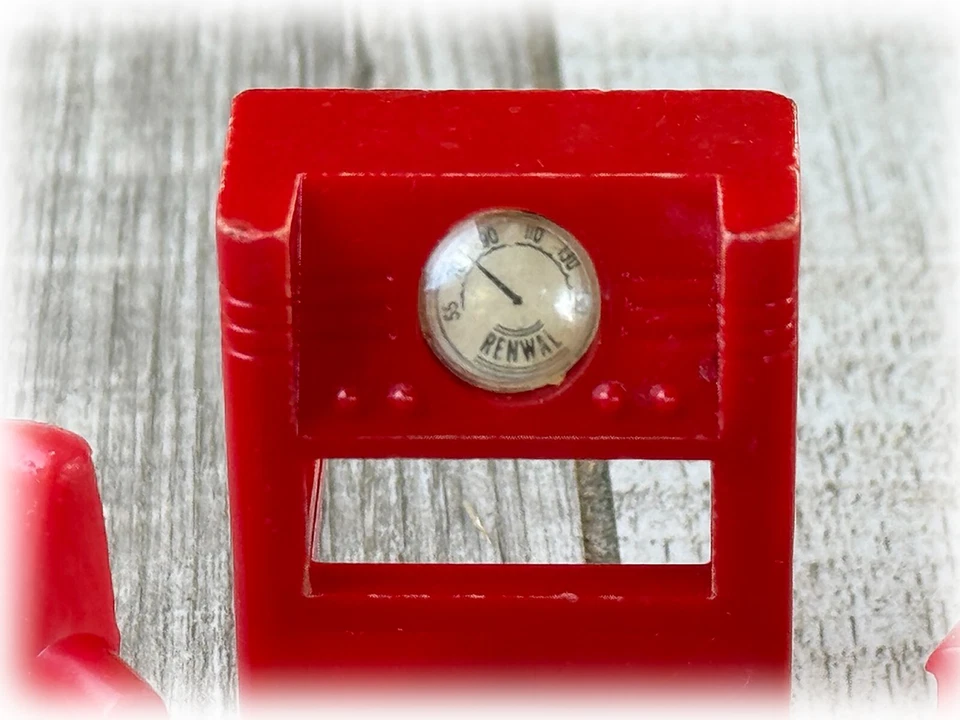 Vintage Lot Dollhouse Miniature Red Wingback Chairs Renwal Console Radio 1:24 - Image 3 of 3