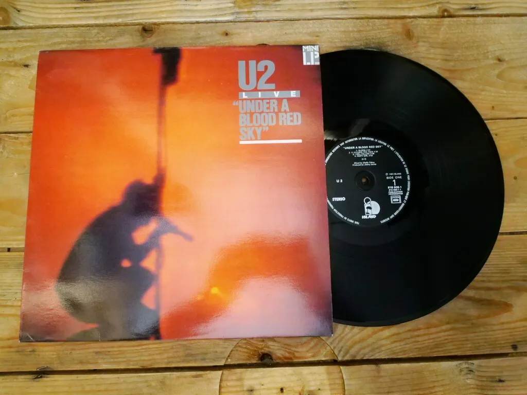 U2 - LIVE UNDER A BLOOD RED SKY LP 33T VINYLE EX COVER EX ORIGINAL 1983  FRANCE