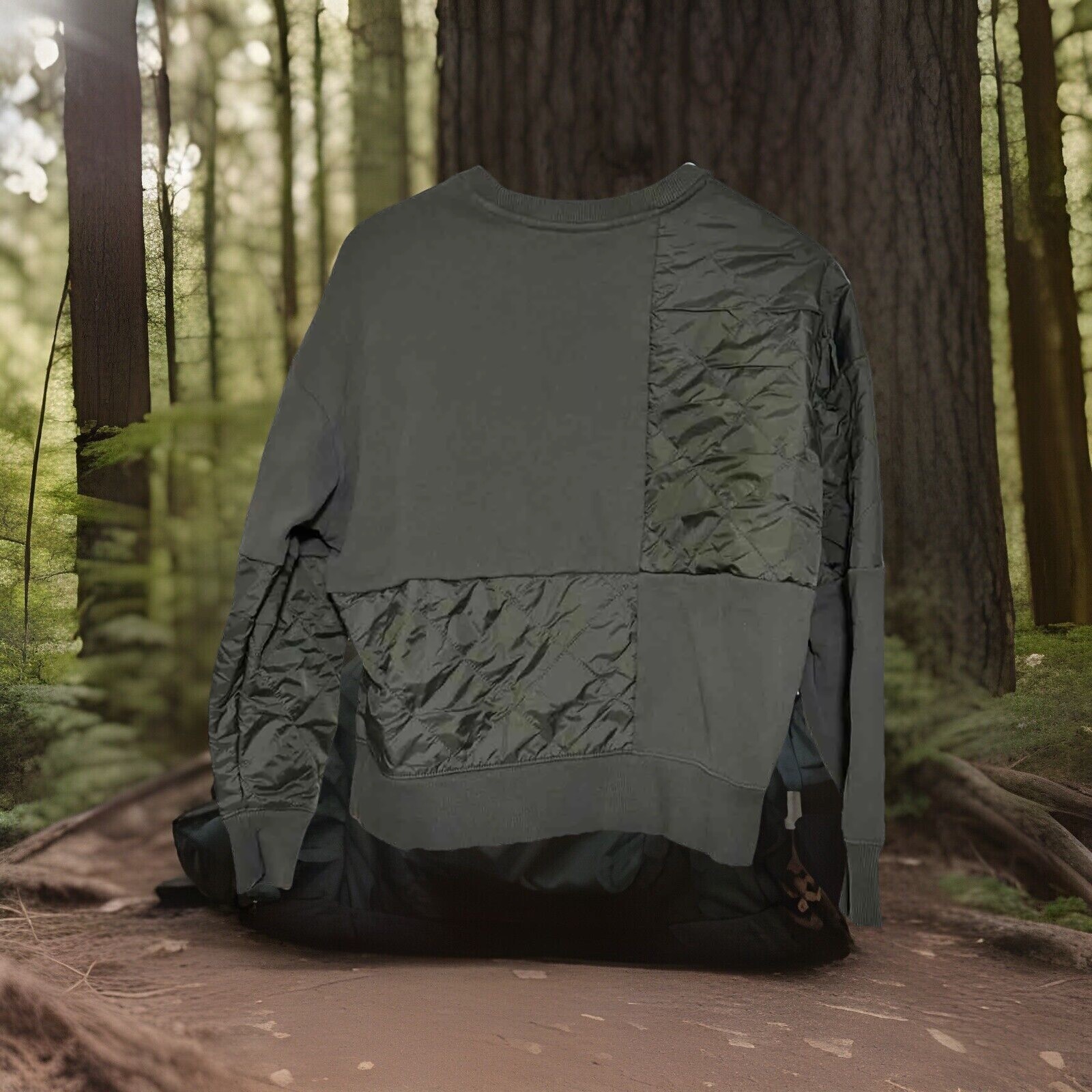 Vans Quilted Patchwork Relaxed Pullover Crew Swea… - image 4