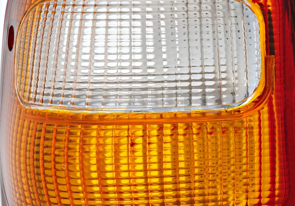 For 2001-2010 Mazda B2300 B2500 B3000 B4000 Ranger Tail Light Set Pair - Image 2 of 4