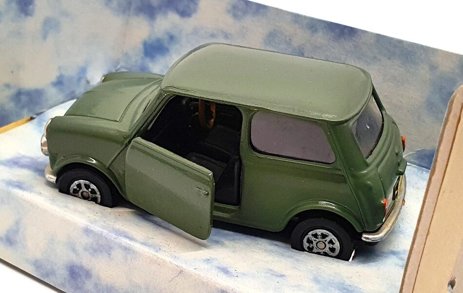 Corgi 1/36 Scale C3min16 - Mini Reworked Conversion - Green - Image 2 of 4