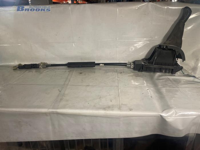 Viviance Achterklep gasveer veerpoot cilinderhouder 8200299546 compatibel met Renault Clio III hatchback 2005-2012