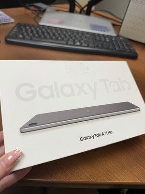 Samsung Galaxy Tab A7 Lite 8.7'' 32GB Gray Wi Fi + 4G AT&T SM-T227U