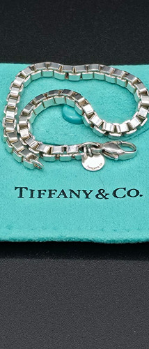 Tiffany & Co. Venetian Link Bracelet 925 Sterling Silver 7.5" w/ Tiffany Pouch