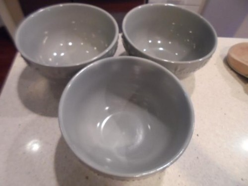 3 Signature Sorrento gray/grey all purpose cereal bowls mint condition low shpng - Picture 2 of 3