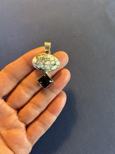 Vintage sterling silver Hopi pendant Loren Phillips onyx &spider web jasper