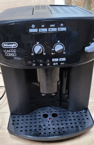 DeLonghi ESAM2600 CAFFE‘ CORSO Kaffeevollautomat Mahlwerk defekt