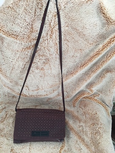 Elliot Lucca lila Leder Crossbody Nieten Clutch Schulter Handtasche Riemenschaden - Bild 8 von 12