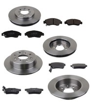 Bremsen Bremsscheiben + Beläge vorne + hinten Honda Jazz II / 2 GE2 GE3 GD5 GD 