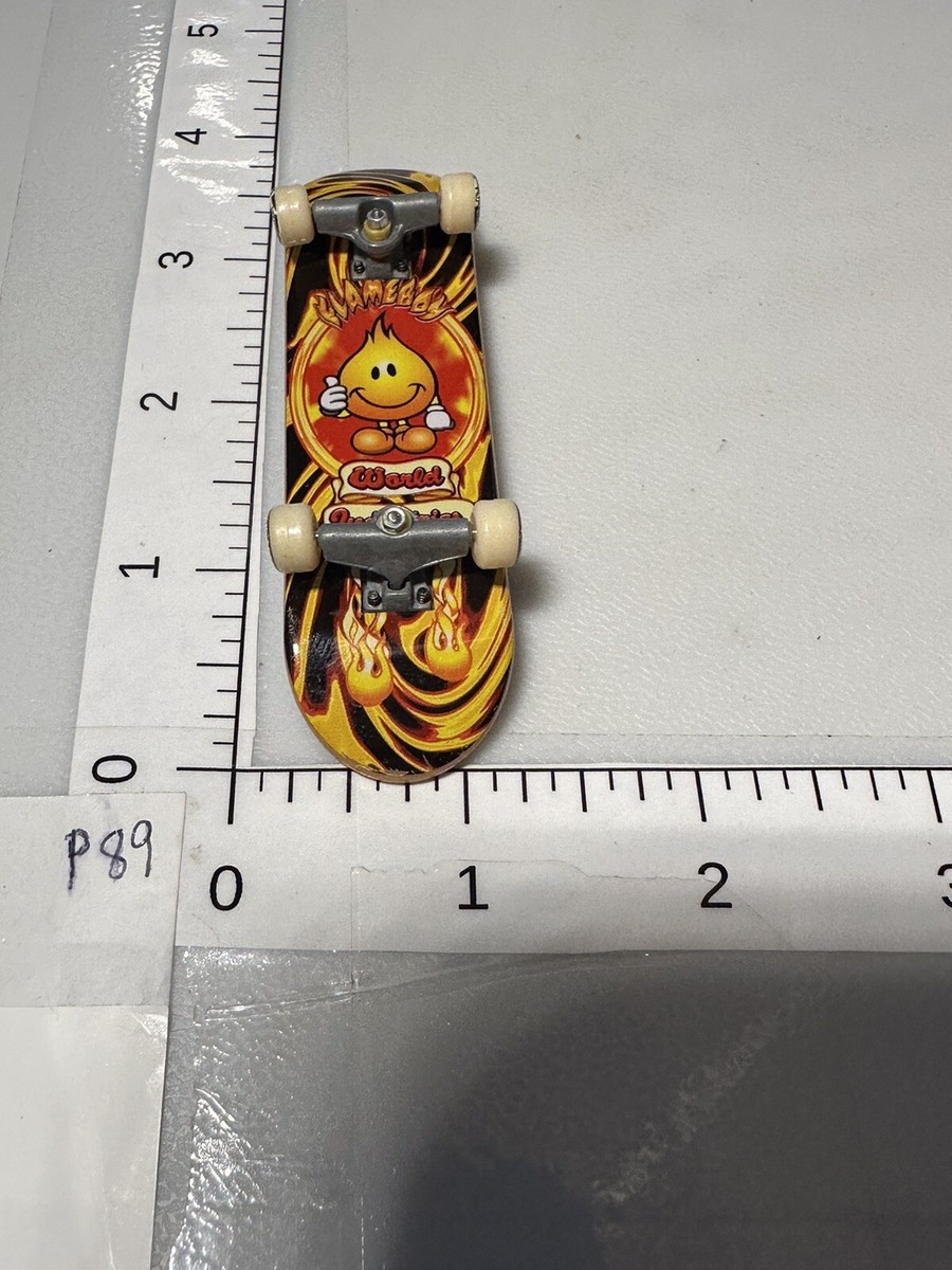 Vintage Tech Deck Fingerboard World Industries Flameboy Toy