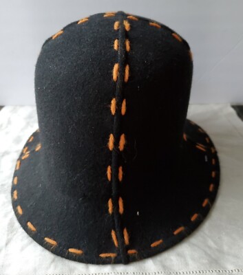 Platania Italy 100% Wool Bucket Cloche Hat Black with Orange  display picture 1