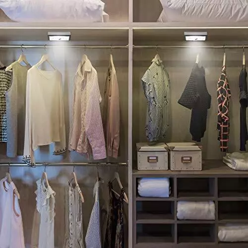 Closet light battery online