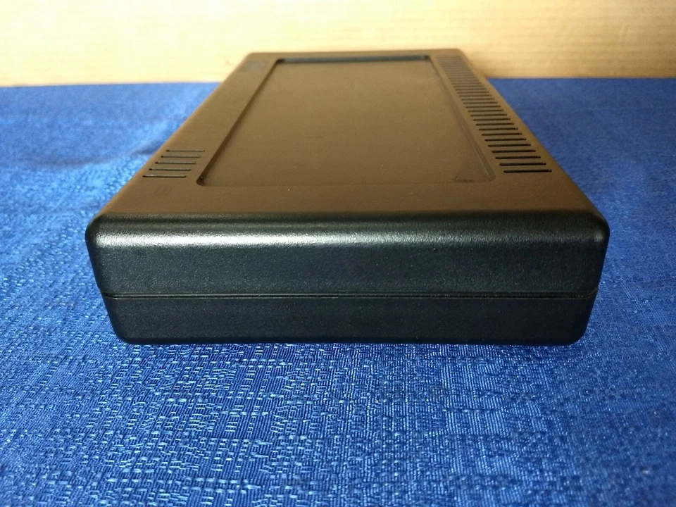 IBM Remote Async Node 16 Port EIA-232 (88G3841) - Image 3 of 4