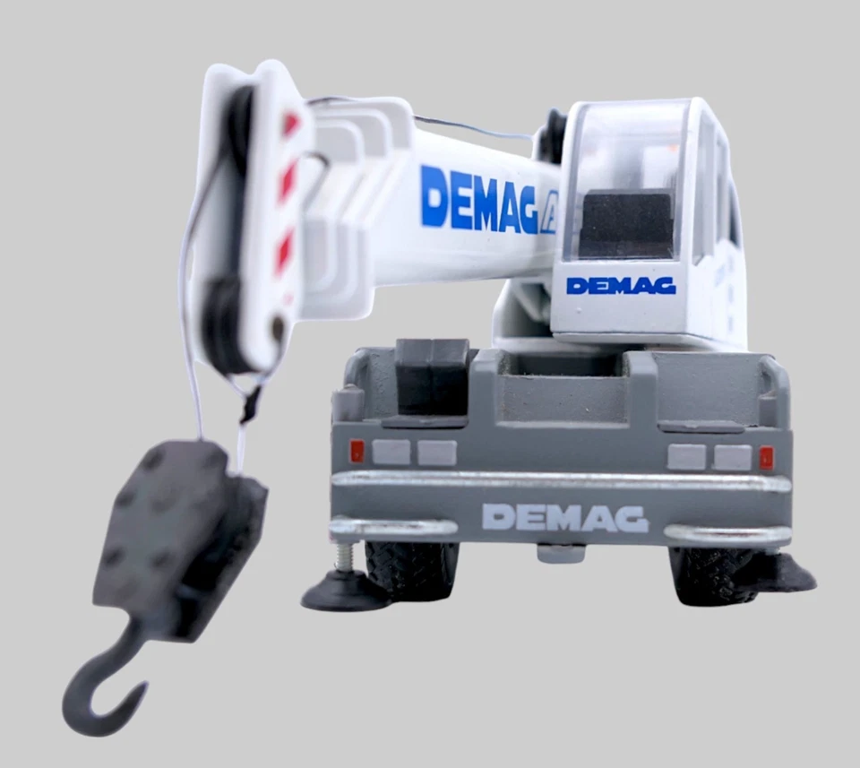 Conrad 1:50 - Modellino di Gru - Demag AC75 City Class Mobile Crane Art. 2089 - Immagine 2 di 4