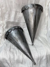 Set 2 Wall Pocket Planters Sconces vintage style distressed silver Metal 14"x8"