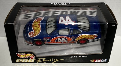 #ad 1997 Mattel Hot Wheels #44 Kyle Petty Mac Tools 1:24 Scale HB $24.99