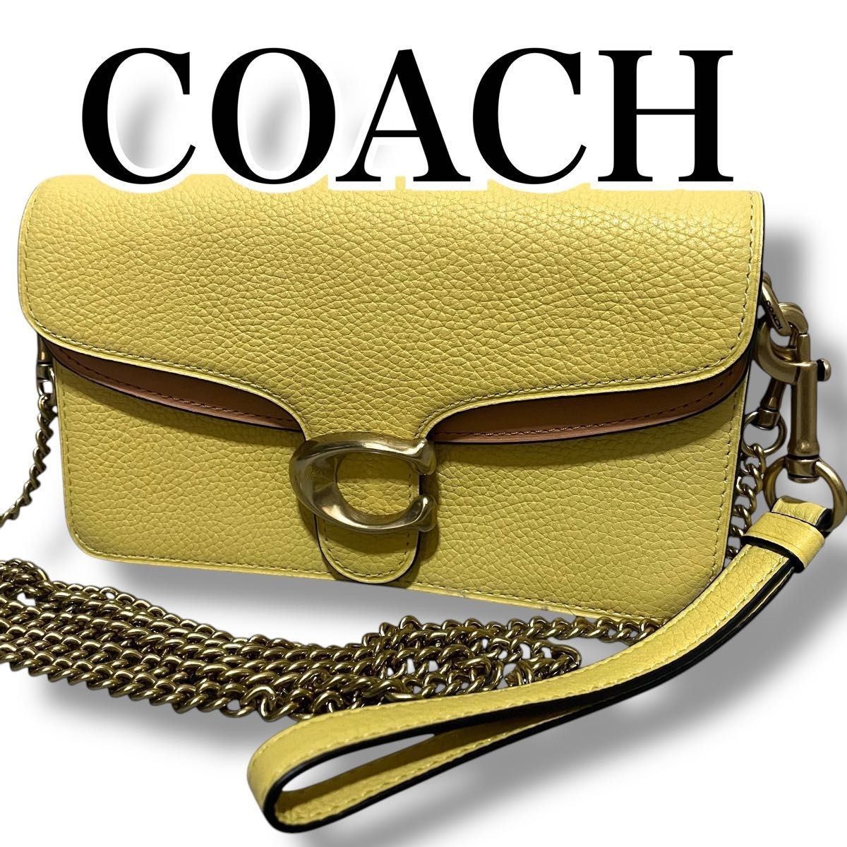 COACH Leather Shoulder Bag with Chain Strap in Excellent Condition Crossbody Clutch