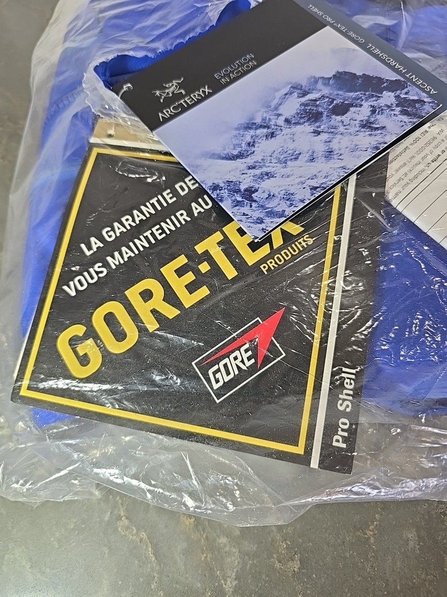 Arcteryx Alpha SV Ascent Hardshell GORE-TEX Pro Shell Hooded