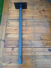 SQUARE CONRETE IN POST BOX ROYAL MAIL GR ER IRISH SCOTISH STAND