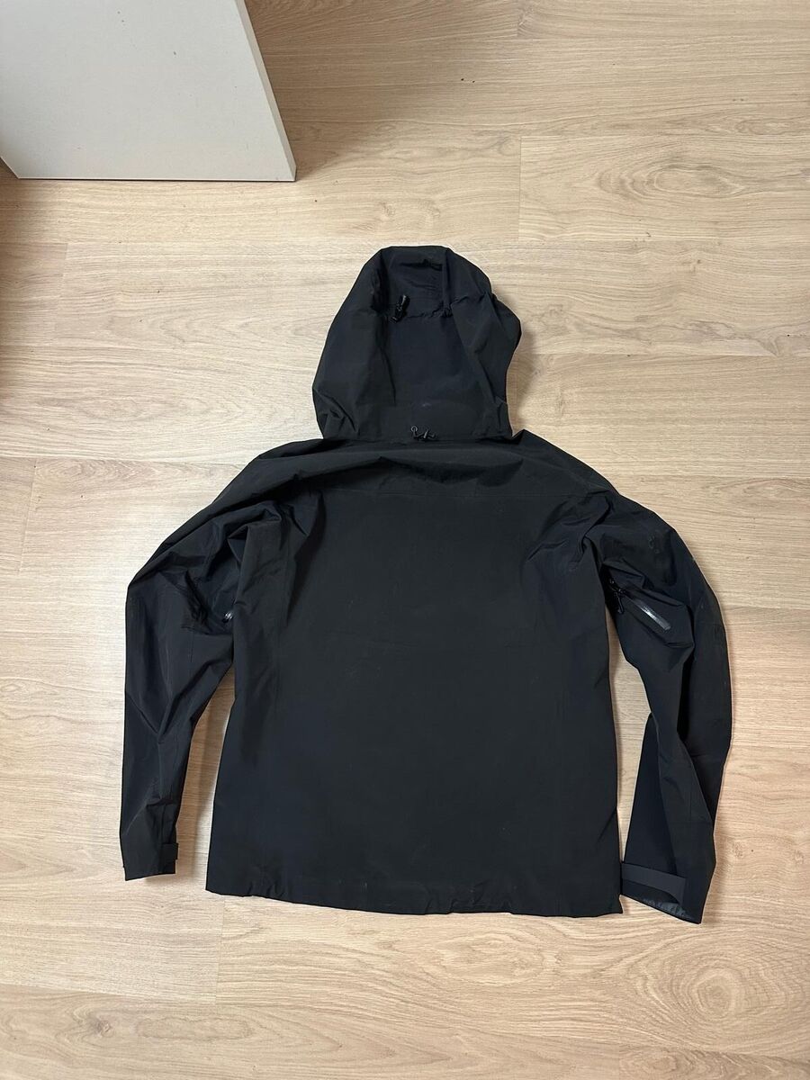 Arc'teryx Alpha SV 24k Gold Logo Gore-Tex Jacket | eBay Arc'teryx Alpha SV 24k Gold Logo Gore-Tex Jacket | eBay