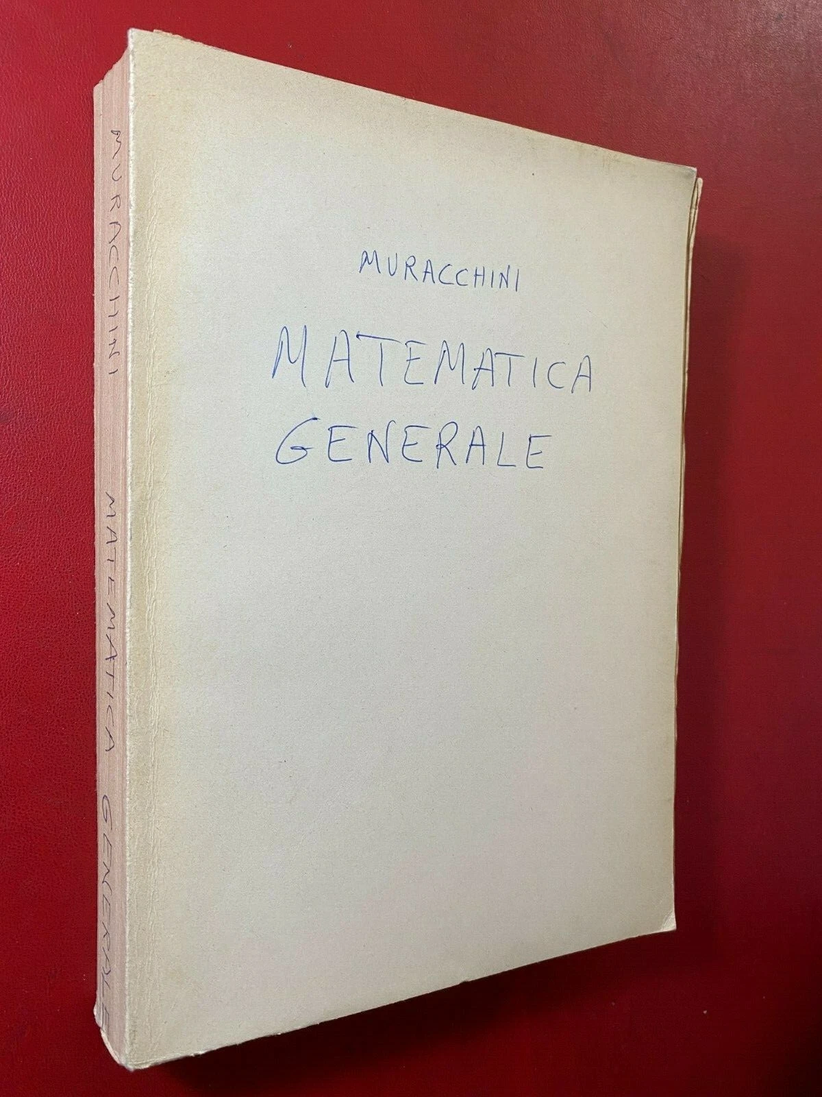Foto 1 di 11