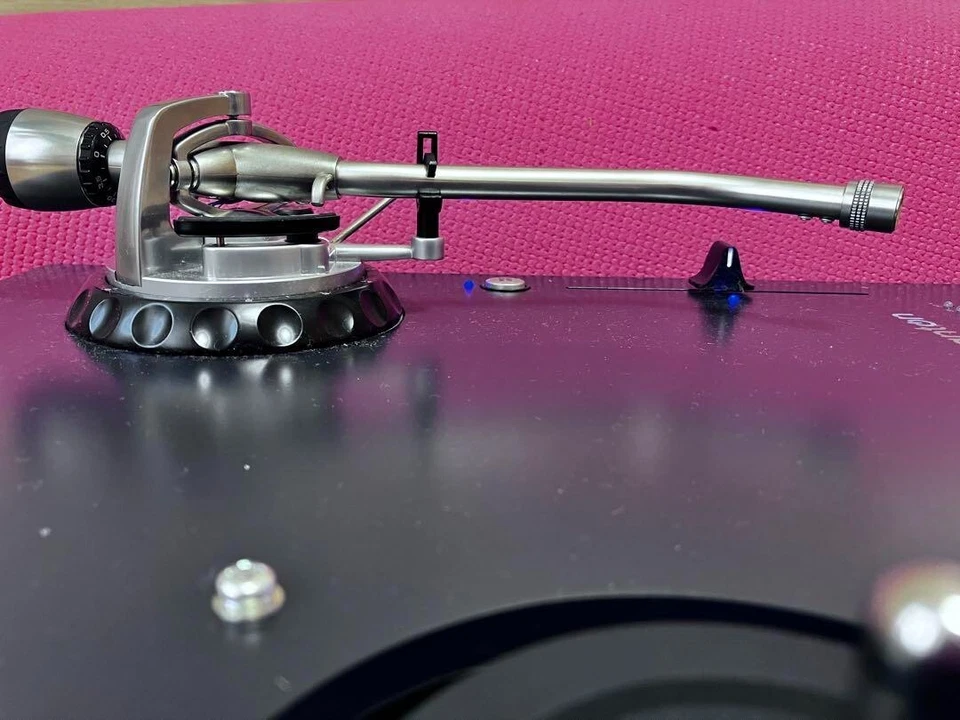 KORG Stanton ST 150 DJ Turntable - Image 3 of 4