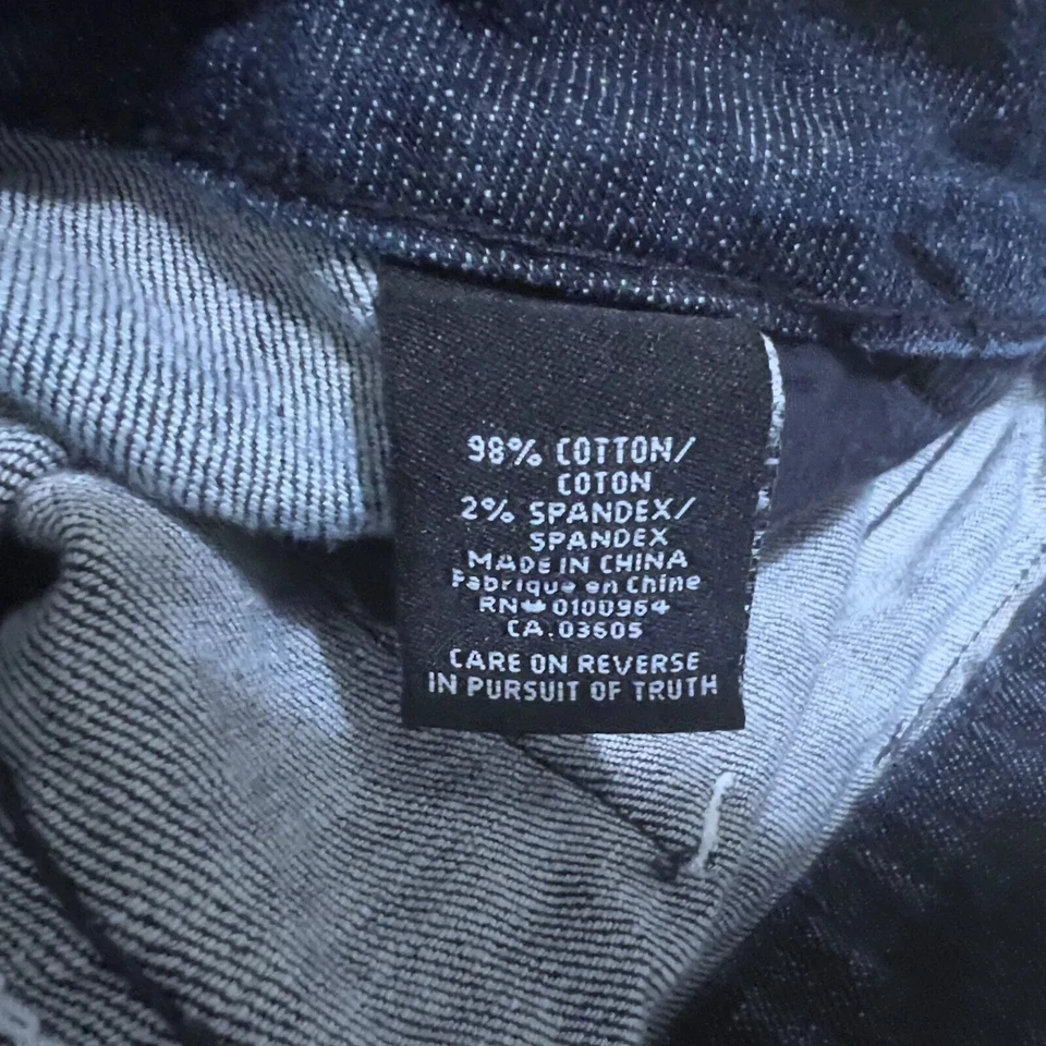 Akademiks Denim Jeans Shorts Women's Size 28 Blue 11/2" Inseam - Image 4 of 4