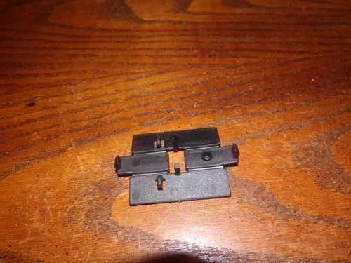 GI Joe ARAH 1988 Phantom X-19 Part Landing Gear center door cover - Picture 2 of 3