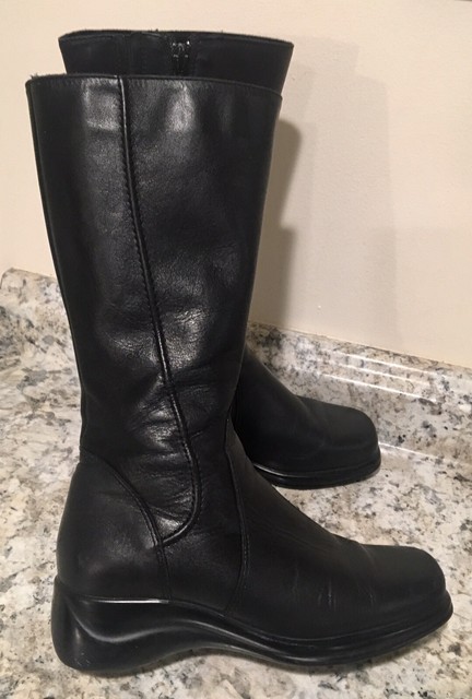 skechers cozy peak boots