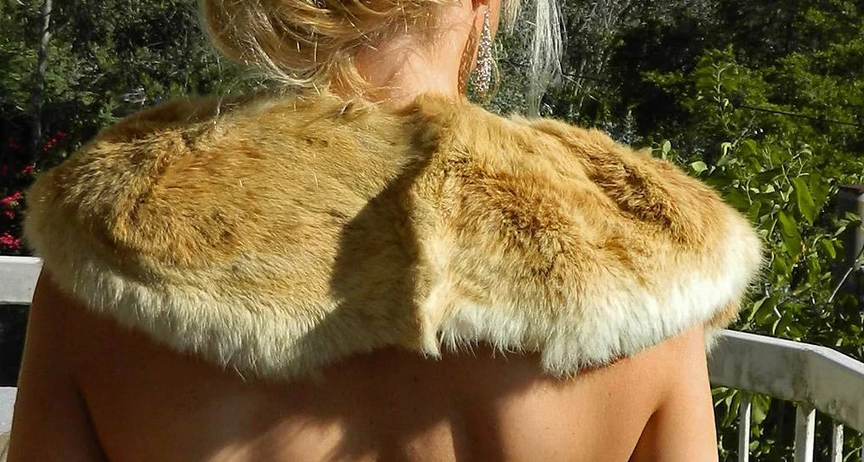 VINTAGE Couture 1930s-40s Original Nostalgia Retro Glam High Society Fur Collar - Image 4 of 4