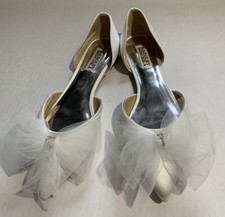 Badgley Mischka Sz 7 White Tulle Pointed Toe Flat Shoes