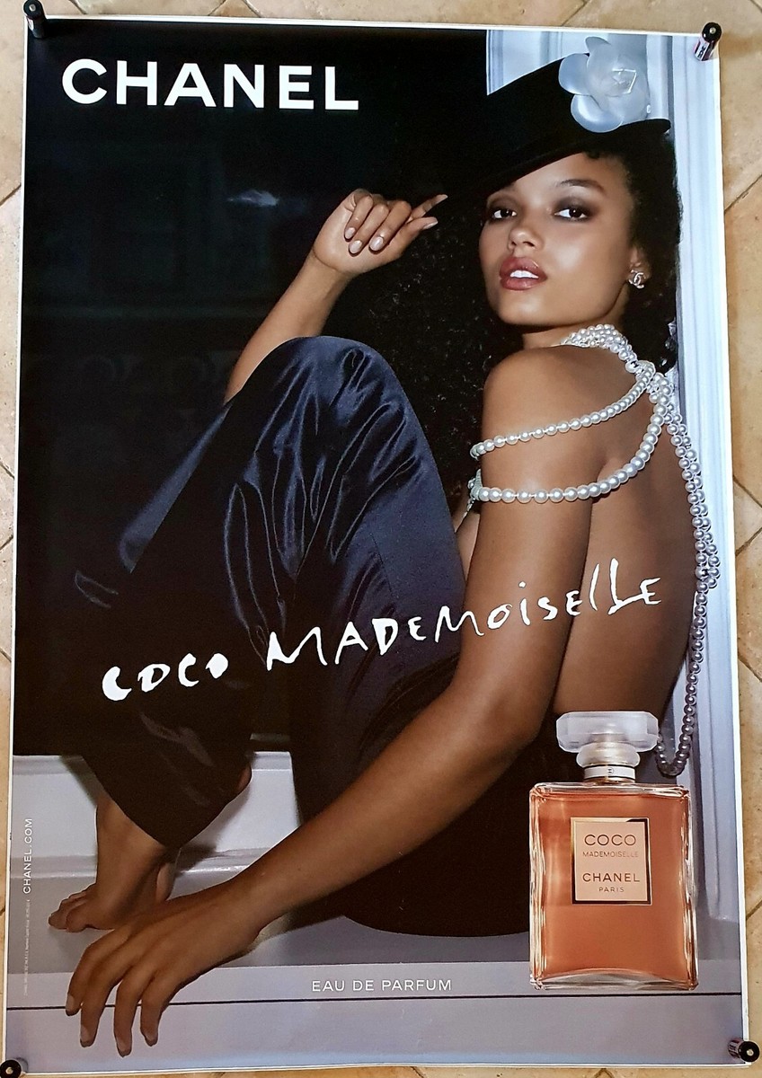 Affiche poster taille abribus 120cm x 176cm Chanel Coco