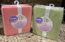 2 Babies R Us Comfy Douillet Jersey Knit Crib Sheets Green And Pink