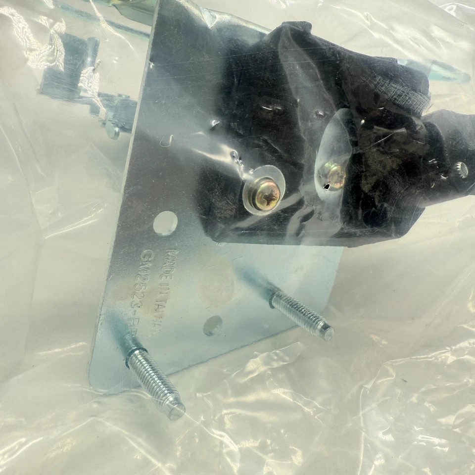 Manija de puerta interior Dorman 80596 lado derecho del pasajero trasero para Chevy mano GMC Foto 3 de 4