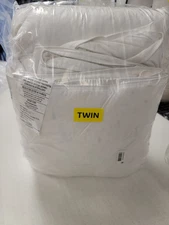 UNIKOME Puredown Light Weight White Goose Down Feather Fiber Twin Comforter